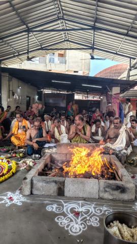ಶ್ರೀ ಚಕ್ರಪಾಣಿ ಗೋಪಿನಾಥ ದೇವಸ್ಥಾನ - ವಿಷ್ಣು ಸಹಸ್ರನಾಮ